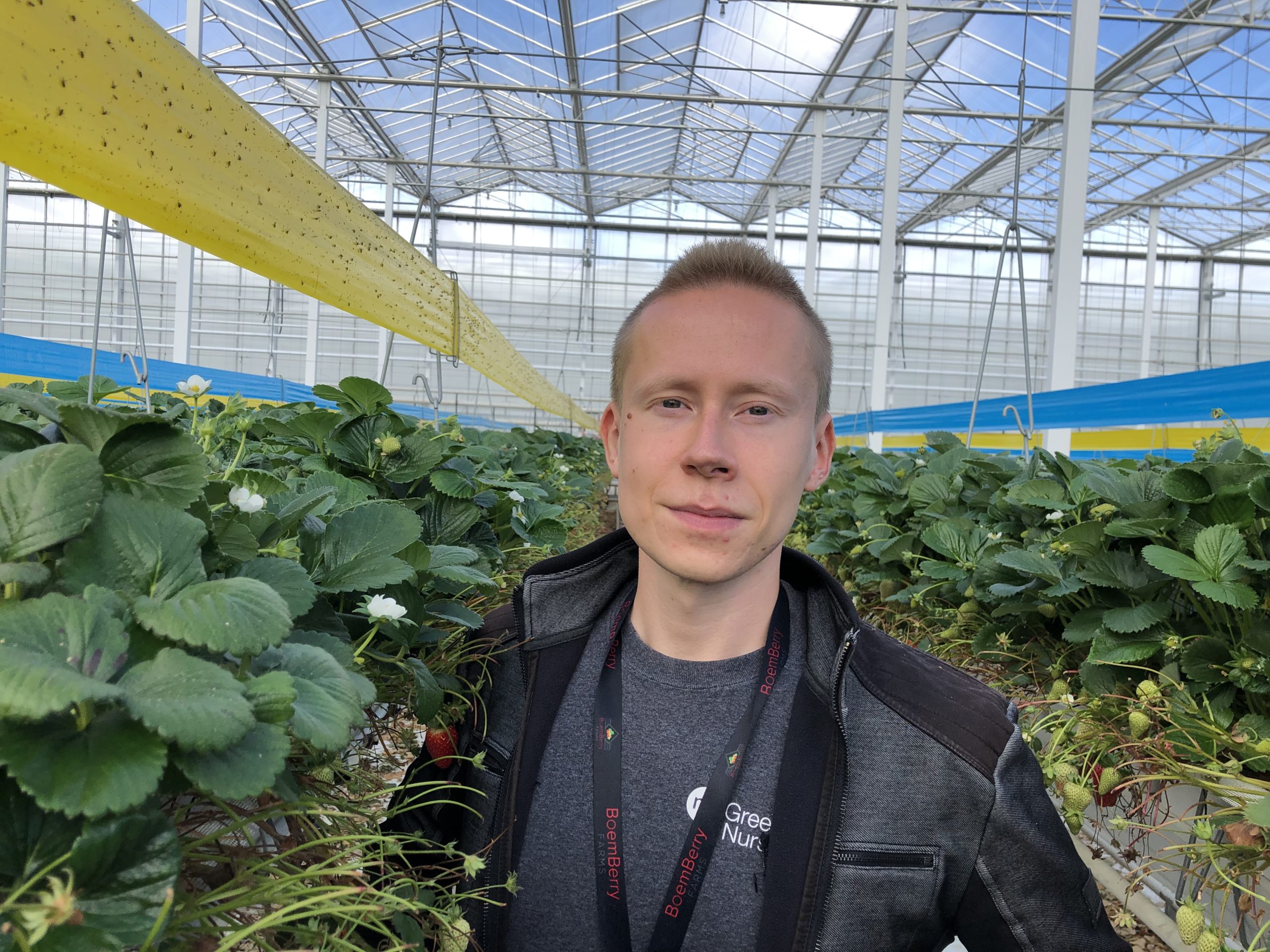 Vladimir Rogov is a 2020 graduate of Niagara College’s Greenhouse Technician program and research assistant with R&I